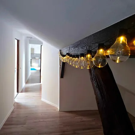 Dama Apartament Eger